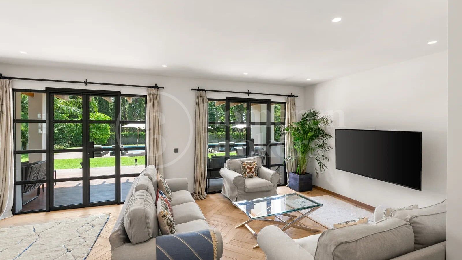 Renoverad andalusisk villa nära Marbellas Golden Mile