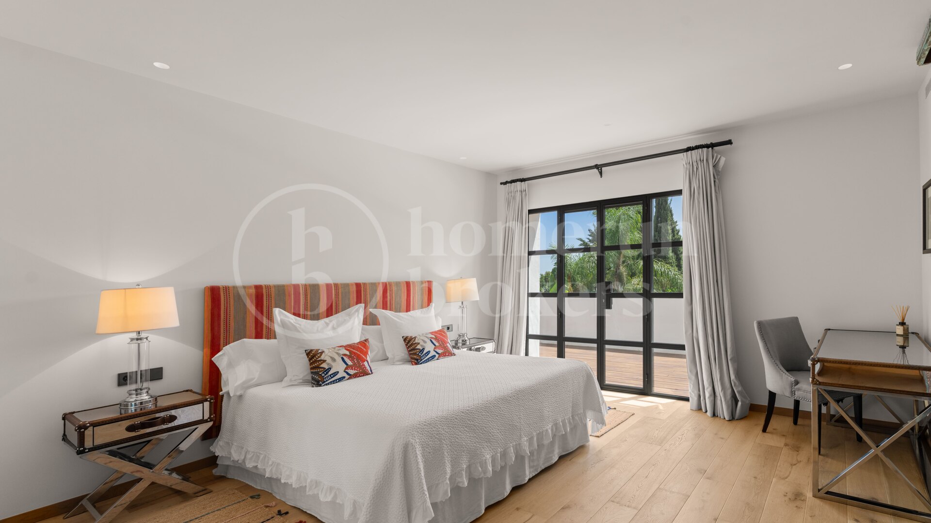 Renoverad andalusisk villa nära Marbellas Golden Mile