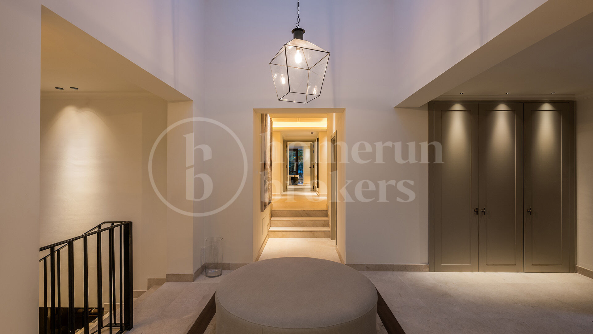 Villa Anankiara - Renoverad familjevilla till salu i Nueva Andalucía