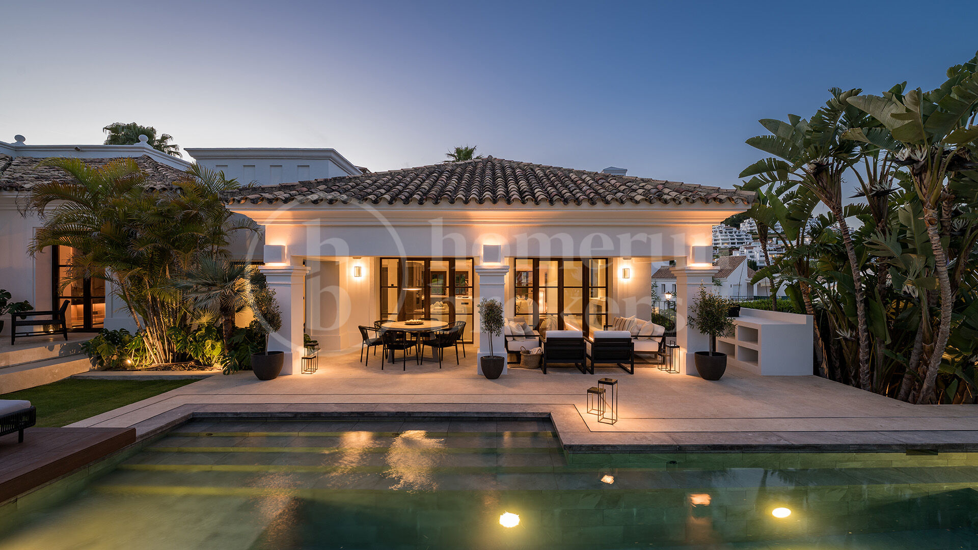 Villa Anankiara - Renoverad familjevilla till salu i Nueva Andalucía