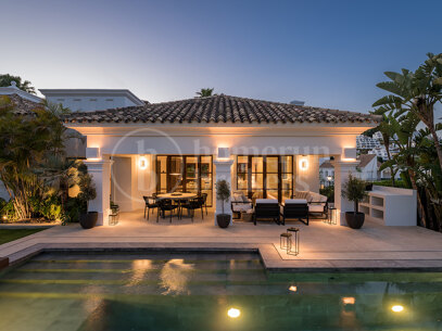 Villa Anankiara - Renovated Family Villa for Sale in Nueva Andalucía