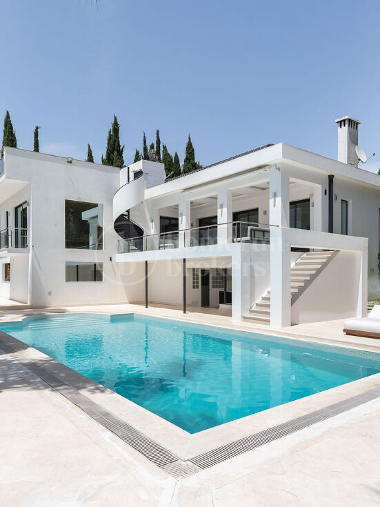 Villa Orion - Lyxvilla med 5 Sovrum i Första Linjen mot Golfbanan i Marbella
