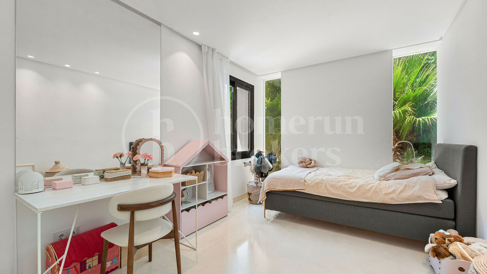 Villa Orion - Lyxvilla med 5 Sovrum i Första Linjen mot Golfbanan i Marbella
