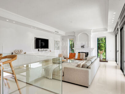 Villa Orion - Lyxvilla med 5 Sovrum i Första Linjen mot Golfbanan i Marbella