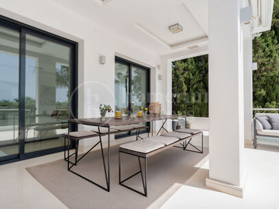 Villa Orion - Lyxvilla med 5 Sovrum i Första Linjen mot Golfbanan i Marbella