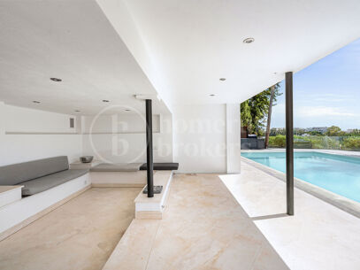 Villa Orion - Lyxvilla med 5 Sovrum i Första Linjen mot Golfbanan i Marbella