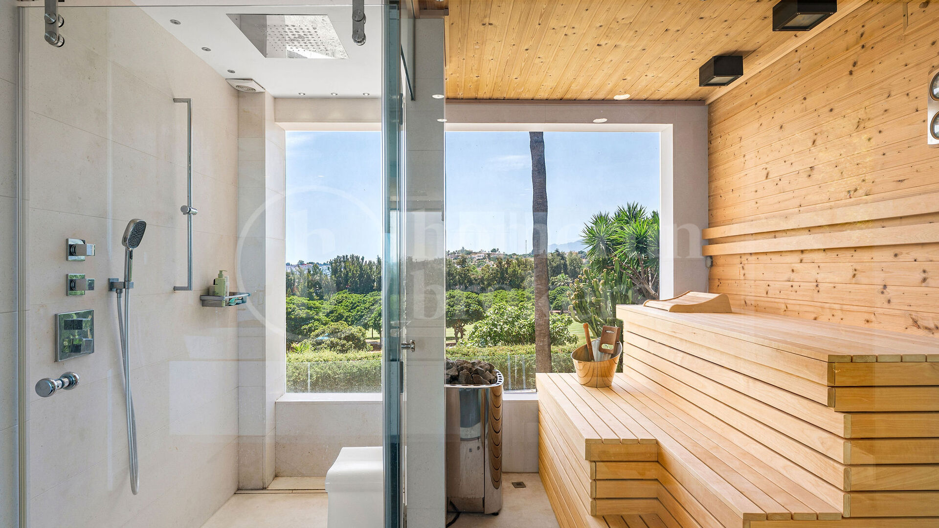 Villa Orion - Lyxvilla med 5 Sovrum i Första Linjen mot Golfbanan i Marbella