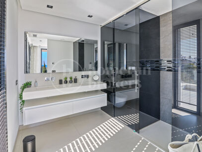 Villa Flamingo - Luxury Villa in Los Flamingos Golf