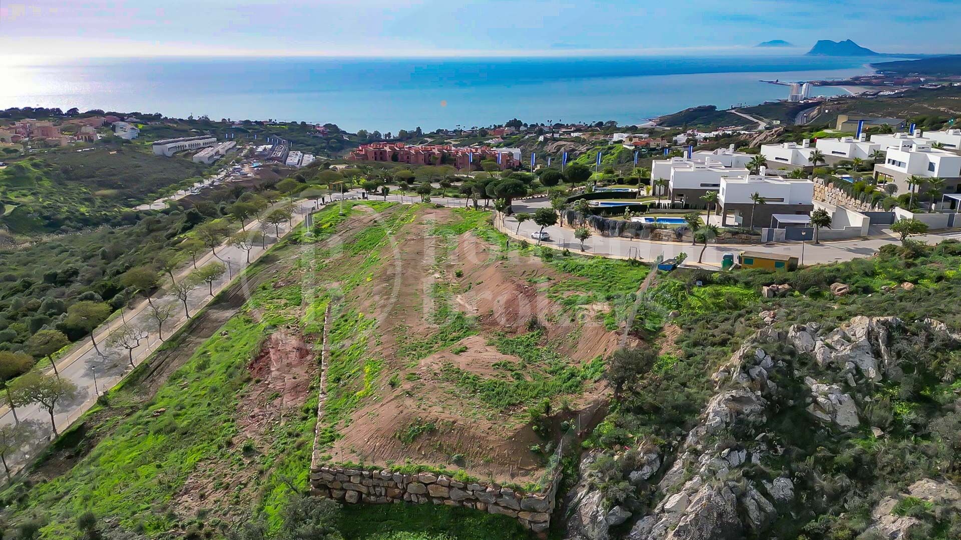 Plot -Bahía de las Rocas - Plot with Approved Villa Project and Building Licence