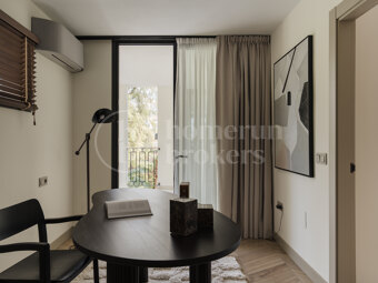 Villa Elara – Renoverad villa i Los Naranjos Hill Club