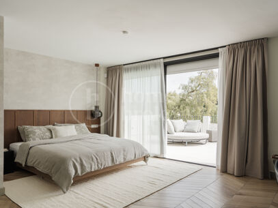 Villa Elara - Renovated Villa in. Los Naranjos Hill Club