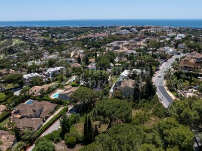 Plot Nueva Andalucia - with Approved Villa Project
