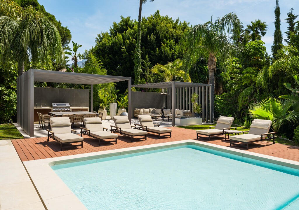 Villa Pacific