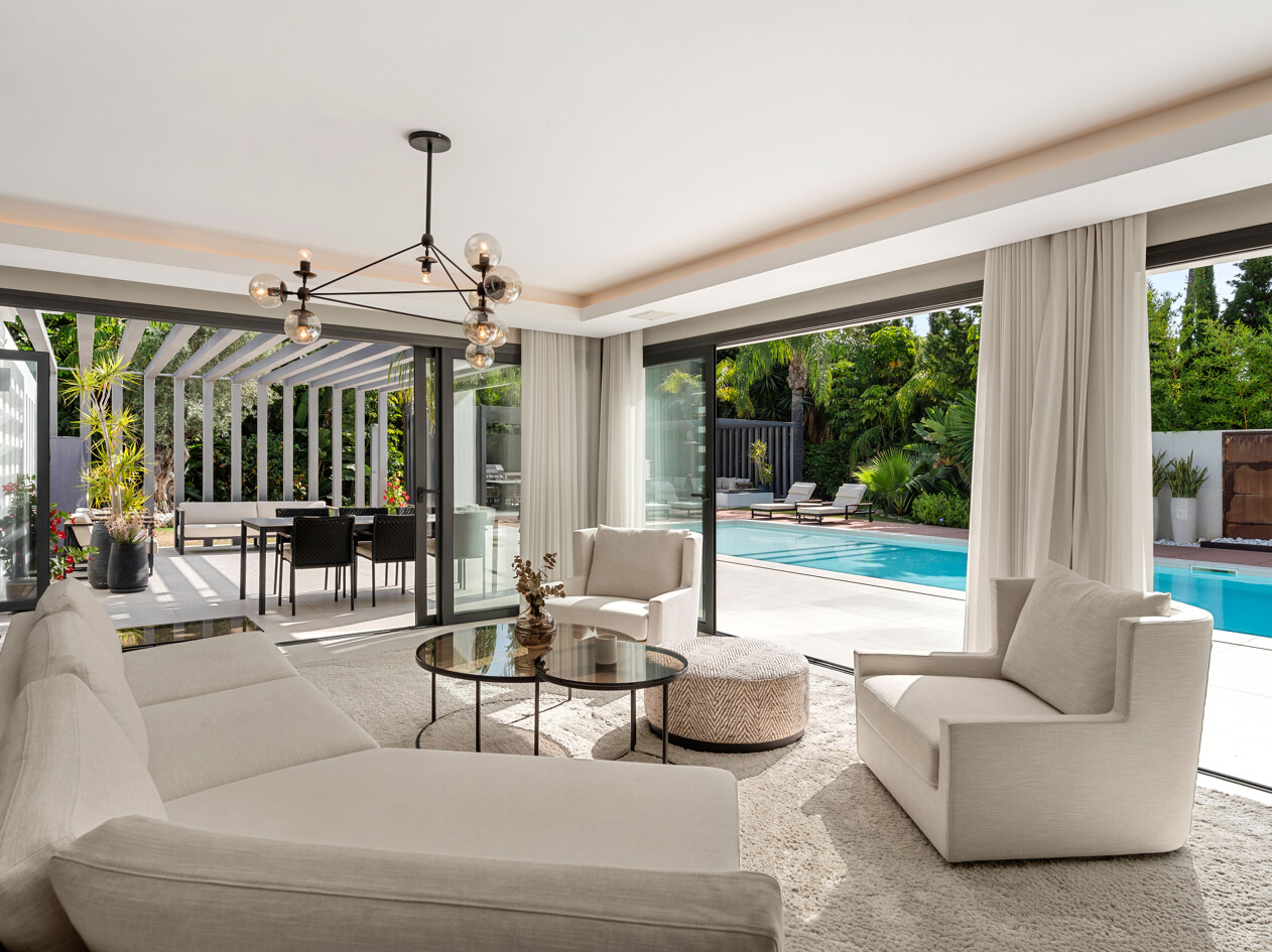 Villa Pacific