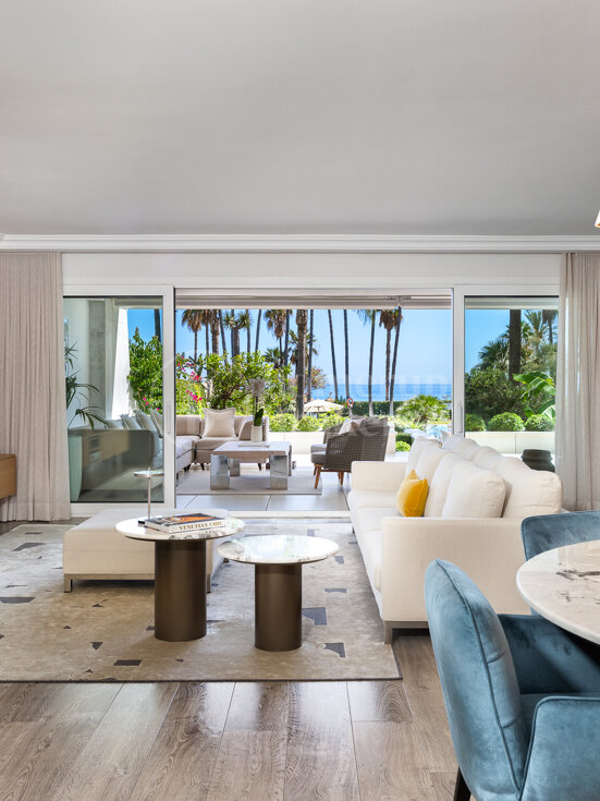 Apartment Los Granados - Luxury Renovated Apartment with Sea Views