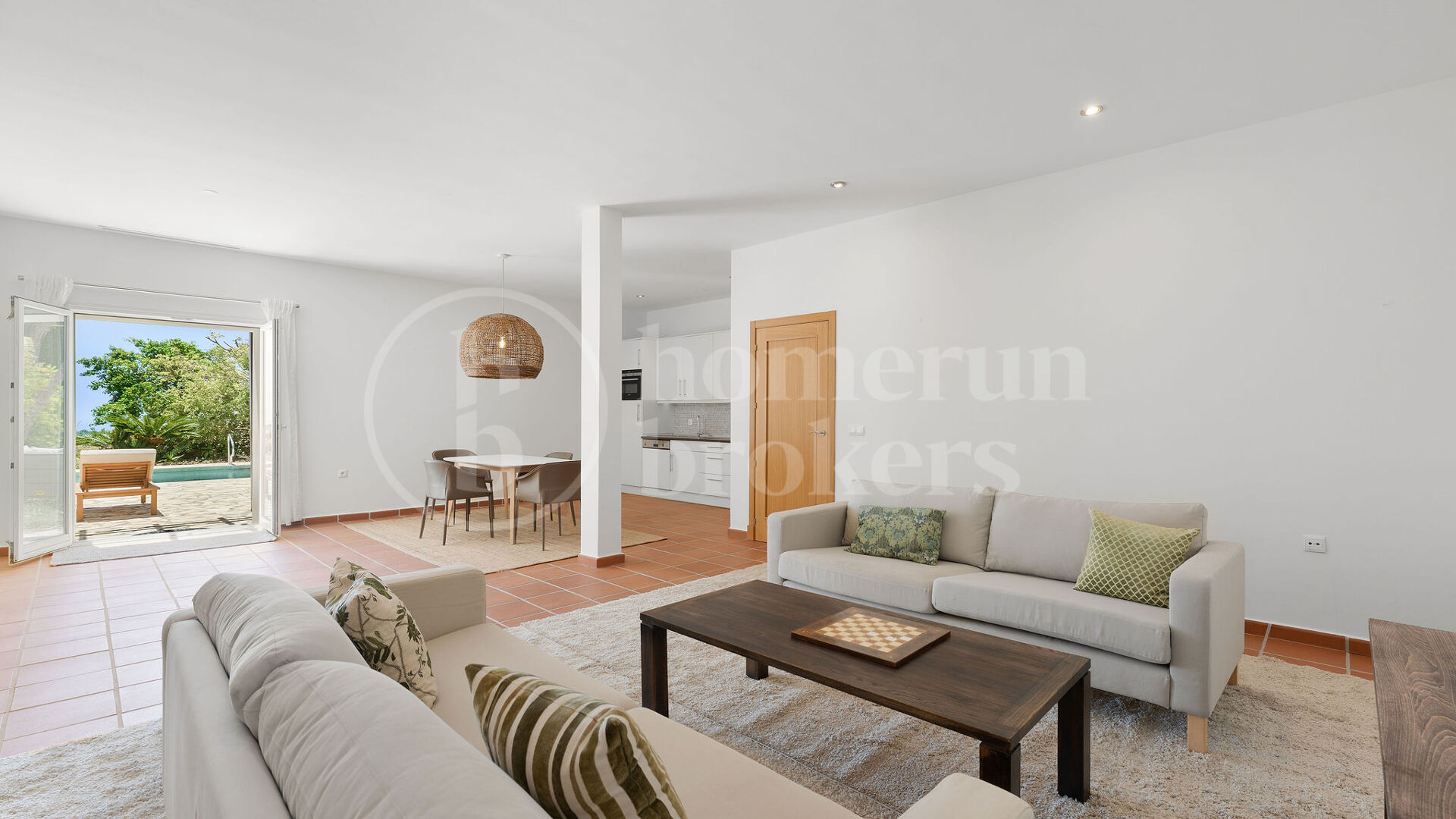 Villa Monte Mayor 19 - Lyxvilla med 6 Sovrum och Panoramautsikt över Havet