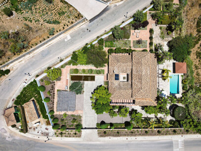Villa Monte Mayor 19 - Luxury 6-Bedroom Villa with Panoramic Sea Views