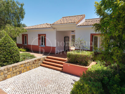 Villa Monte Mayor 19 - Luxury 6-Bedroom Villa with Panoramic Sea Views