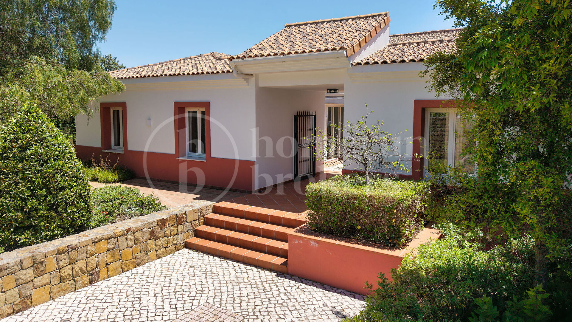 Villa Monte Mayor 19 - Lyxvilla med 6 Sovrum och Panoramautsikt över Havet