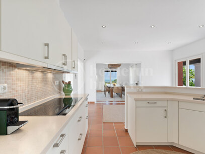 Villa Monte Mayor 19 - Luxury 6-Bedroom Villa with Panoramic Sea Views