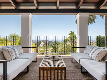 Villa Monte Mayor 19 - Luxury 6-Bedroom Villa with Panoramic Sea Views