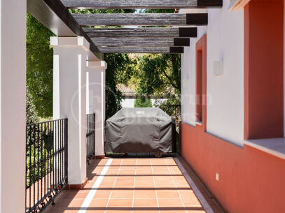 Villa Monte Mayor 19 - Lyxvilla med 6 Sovrum och Panoramautsikt över Havet