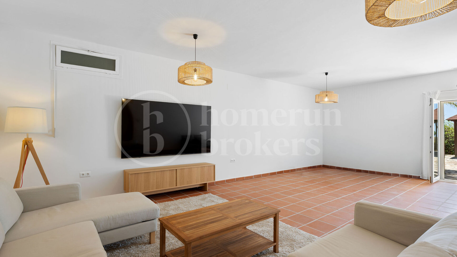 Villa Monte Mayor 19 - Lyxvilla med 6 Sovrum och Panoramautsikt över Havet