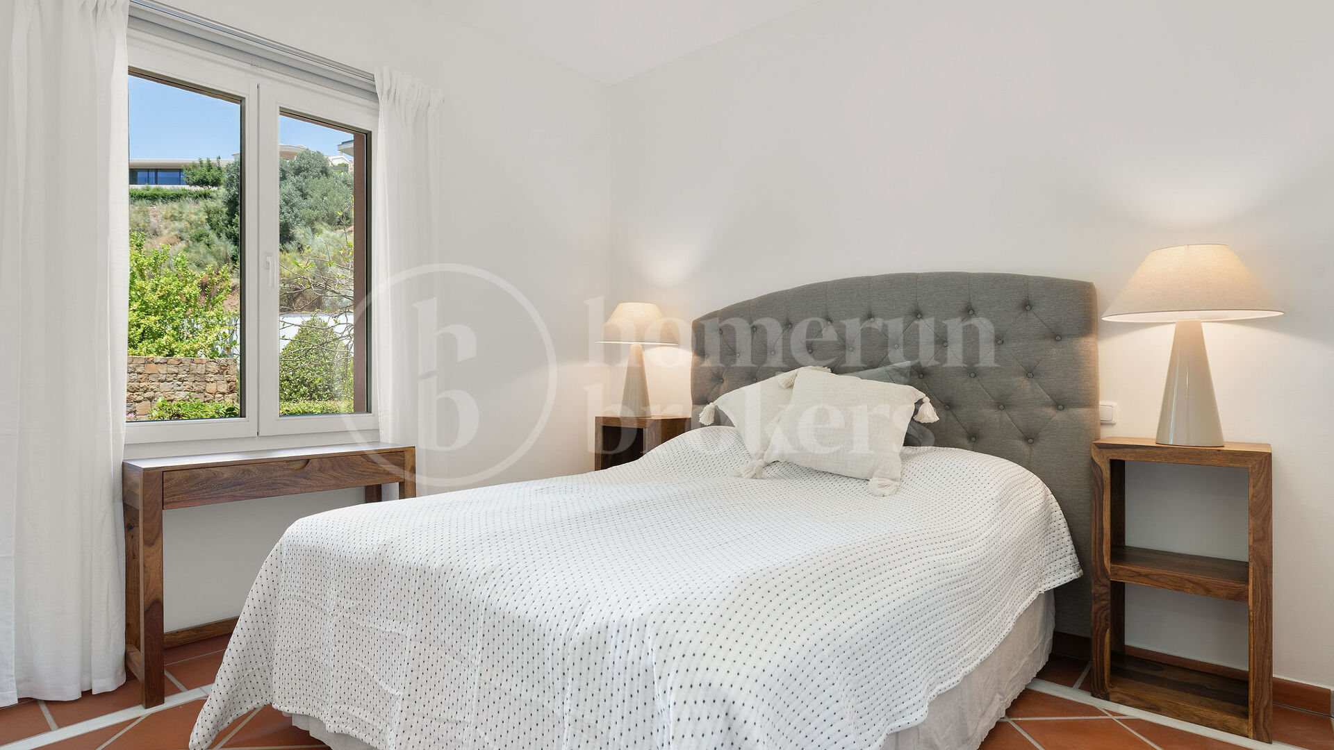 Villa Monte Mayor 19 - Lyxvilla med 6 Sovrum och Panoramautsikt över Havet