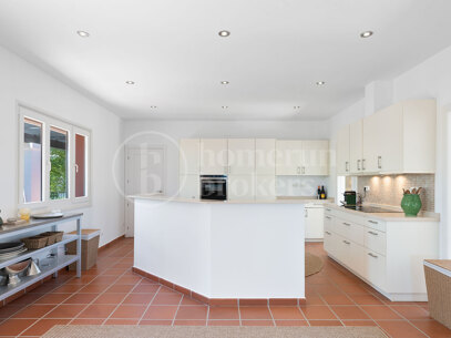 Villa Monte Mayor 19 - Luxury 6-Bedroom Villa with Panoramic Sea Views