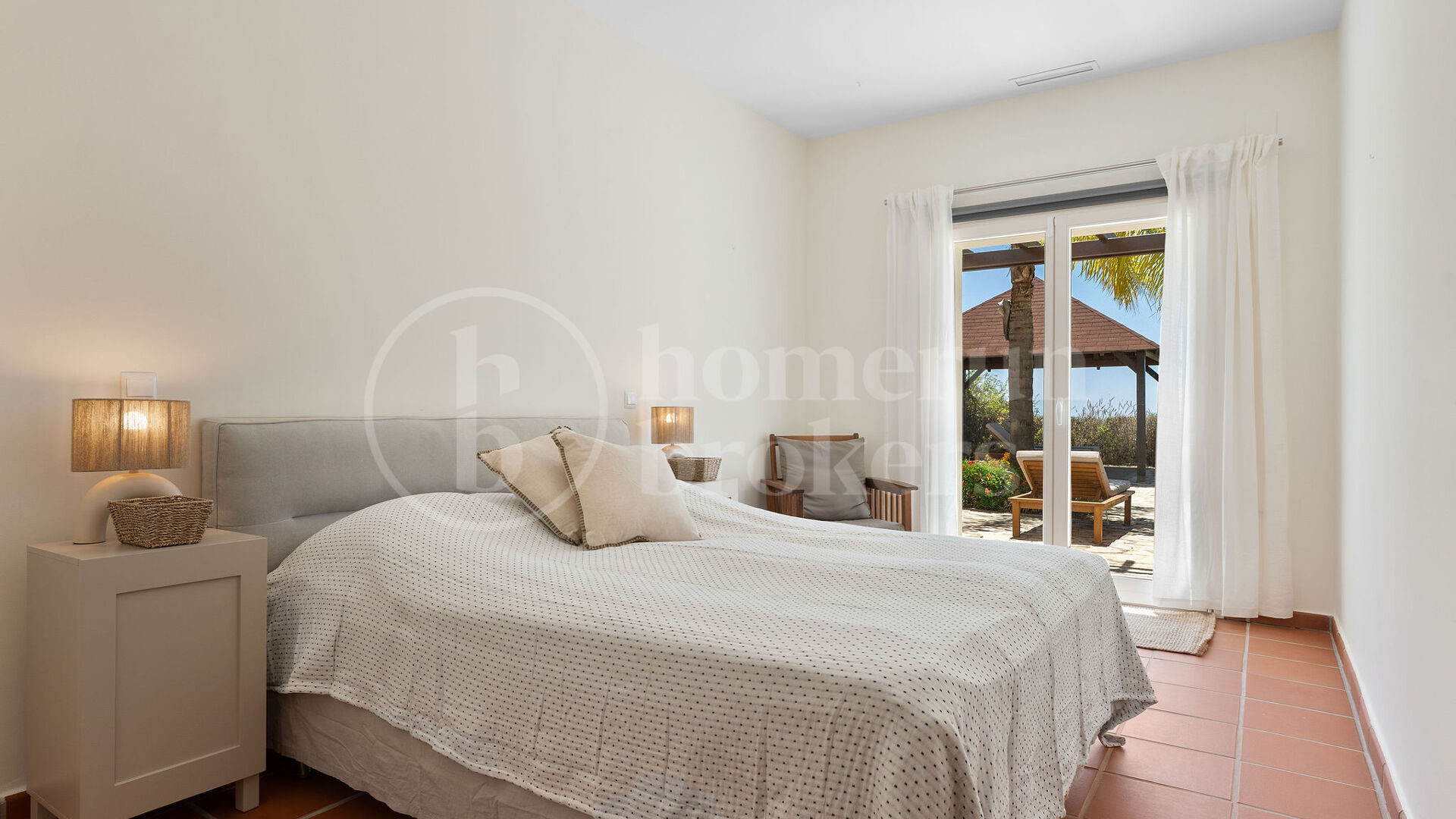 Villa Monte Mayor 19 - Lyxvilla med 6 Sovrum och Panoramautsikt över Havet