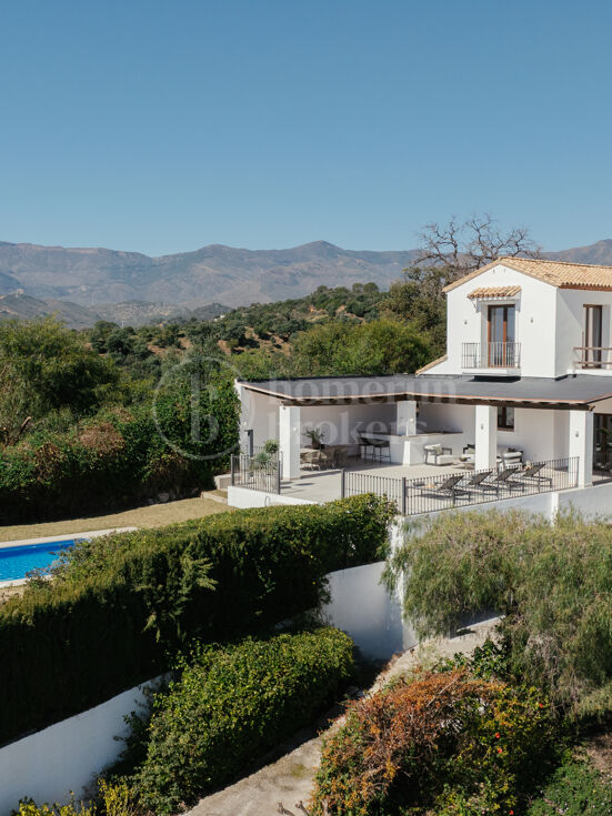Casa Eden - Contemporary Villa with Sea Views