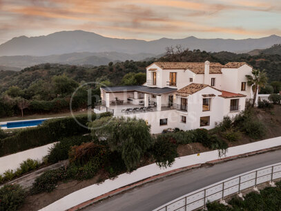 Casa Eden - Modern Villa med havsutsikt