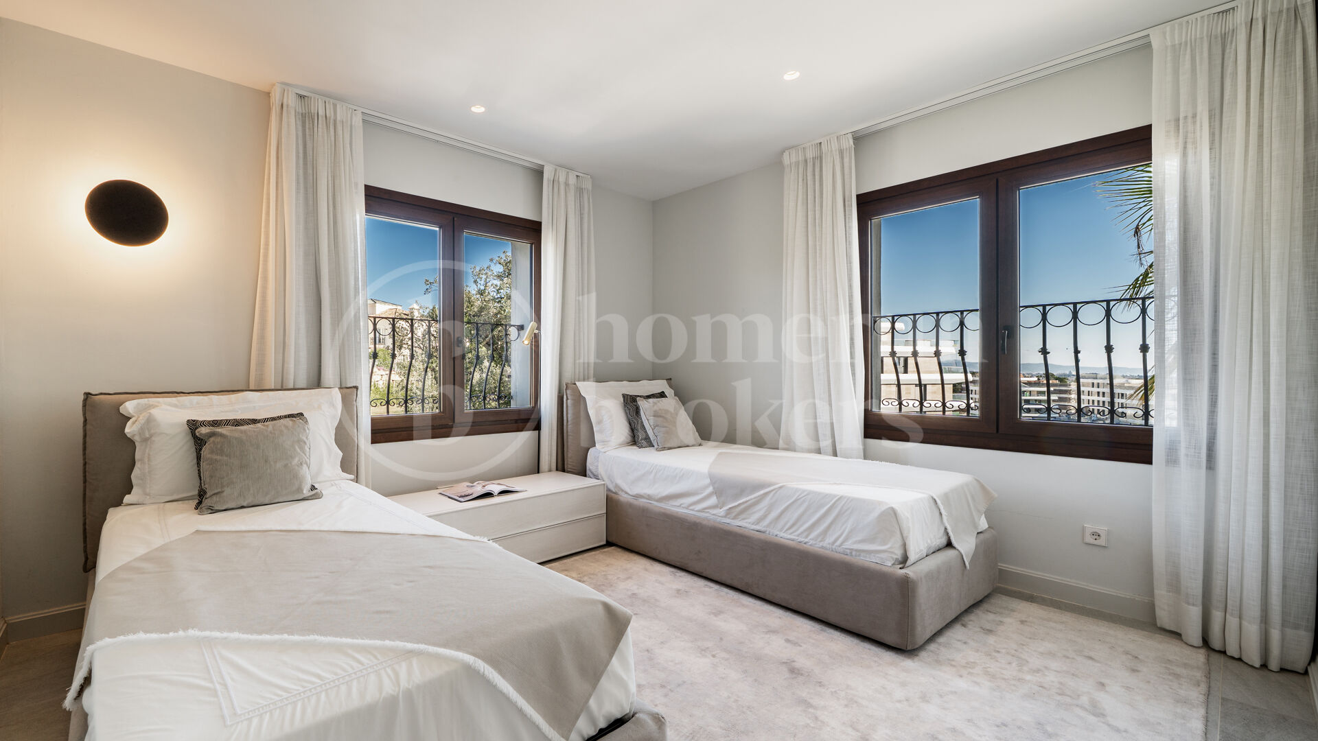 Casa Eden - Contemporary Villa with Sea Views