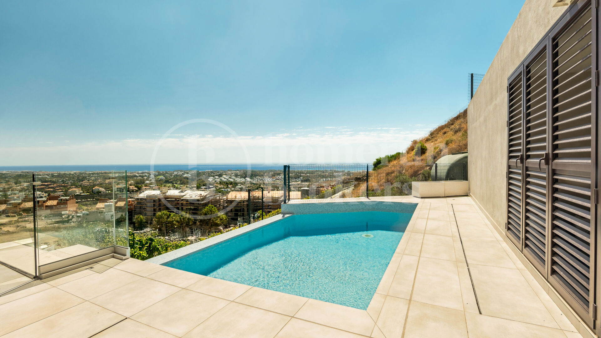 Casa Enea, modern villa med panoramautsikt i Be Lagom