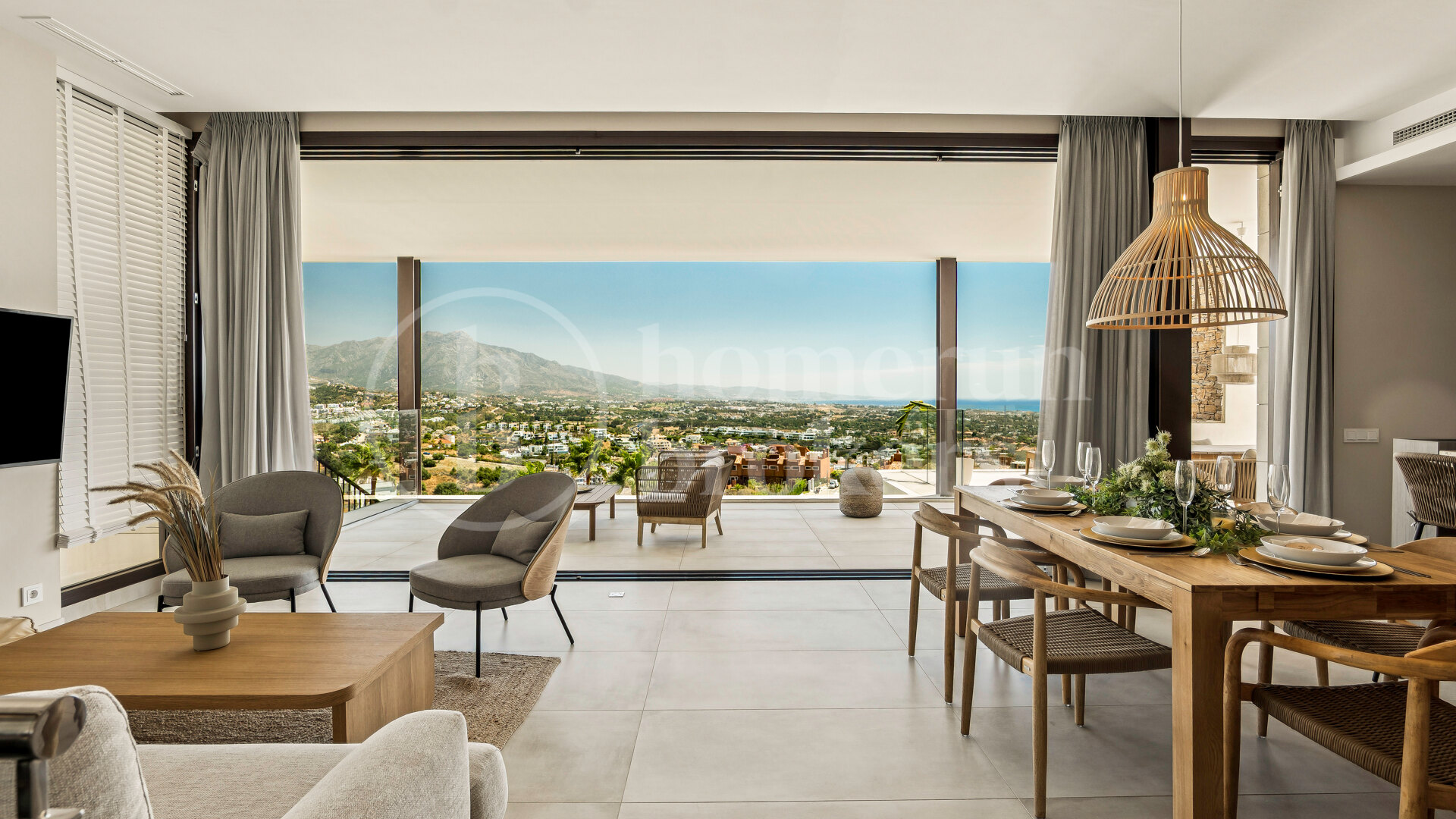 Casa Enea, modern villa with panoramic views in Be Lagom