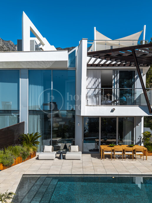 Meisho HIlls 205 - Lyx 4 sovrum Semi fristående Villa i Sierra Blanca