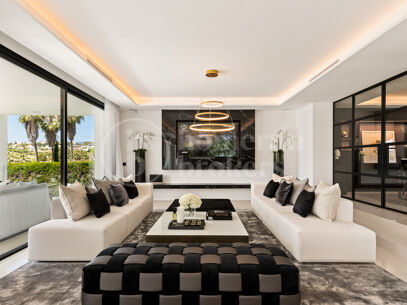 Villa Naranjo - Frontline Golf Villa