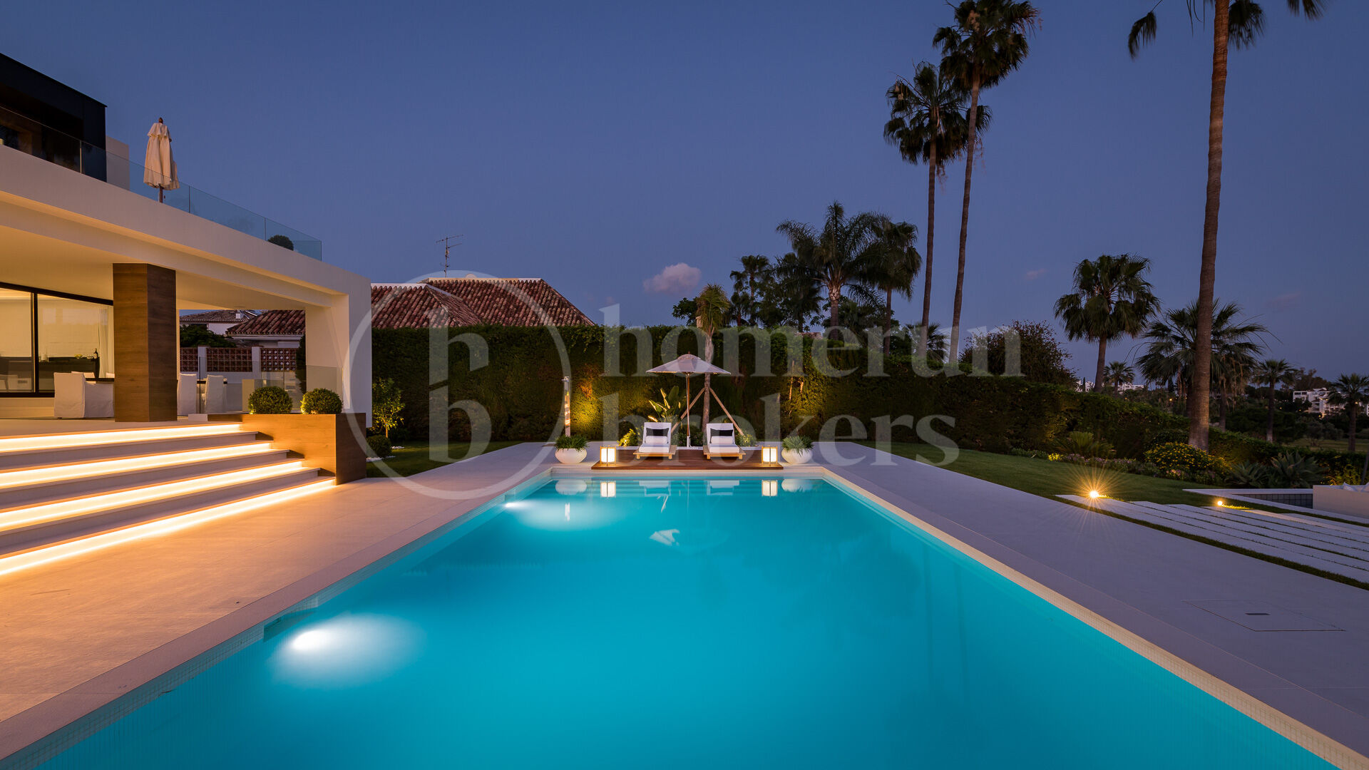 Villa Naranjo - Frontline Golf Villa