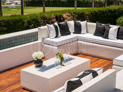 Villa Naranjo - Frontline Golf Villa