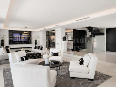 Villa Naranjo - Frontline Golf Villa