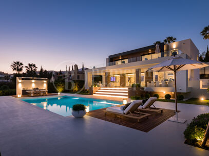 Villa Naranjo - Frontline Golf Villa