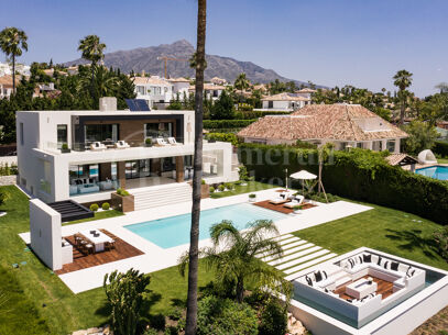 Villa Naranjo - Frontline Golf Villa
