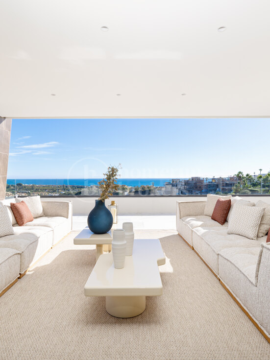 Apartment Balcón del Mediterráneo – Refined Coastal Living on the New Golden Mile