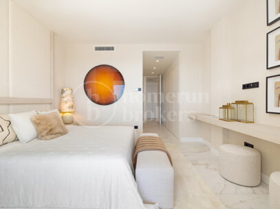 Apartment Balcón del Mediterráneo – Refined Coastal Living on the New Golden Mile
