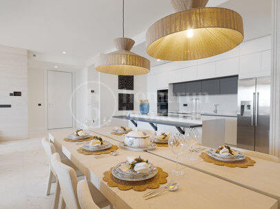 Apartment Balcón del Mediterráneo – Refined Coastal Living on the New Golden Mile