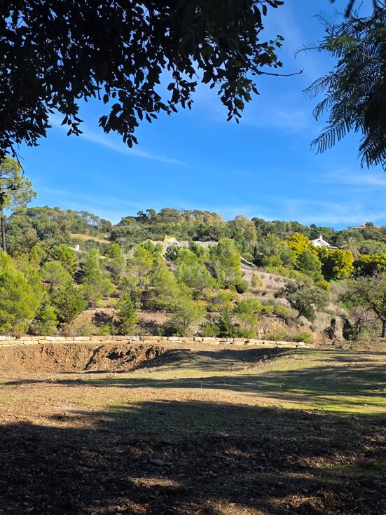 Villa Elysium – Frontline Golf Plot and Luxury Villa Project in La Zagaleta, Benahavís