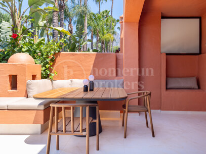 Casa Terra - Fully Renovated Townhouse in Marbella Golden Mile