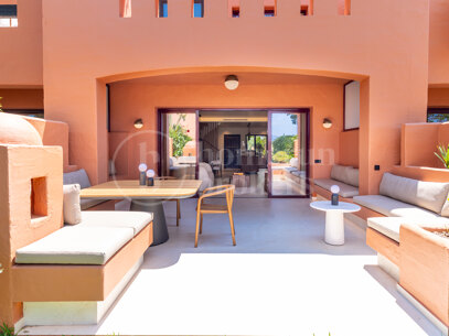 Casa Terra - Fully Renovated Townhouse in Marbella Golden Mile