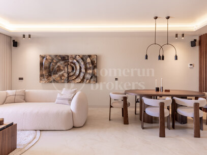 Casa Terra - Fully Renovated Townhouse in Marbella Golden Mile