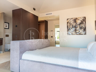 Casa Terra Fullt renoverat radhus i Marbella Golden Mile